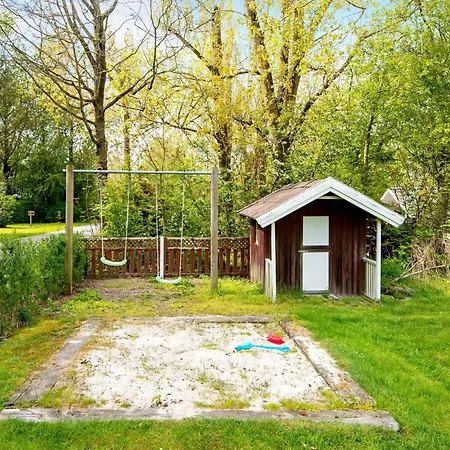 8 Person In Hemmet Ferienhaus